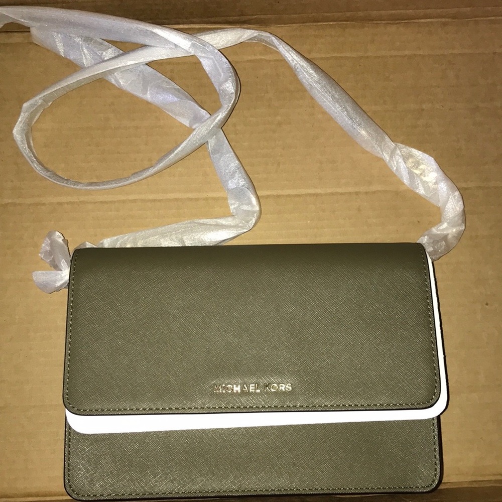 Michael Kors Crossbody
